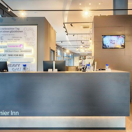 Premier Inn Heilbronn City Centre Экстерьер фото