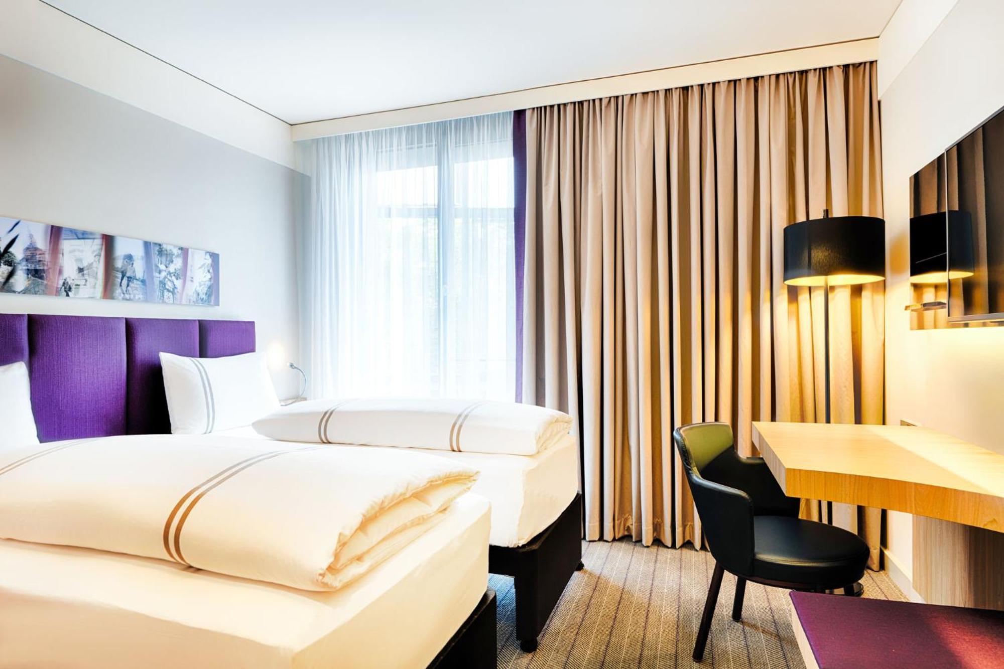 Premier Inn Heilbronn City Centre Экстерьер фото